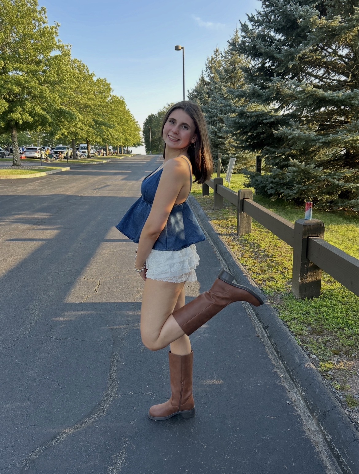 Elaina Bull she/her