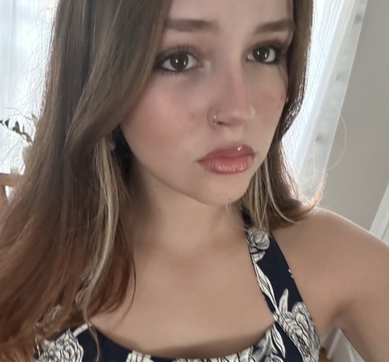 Lily Buyck She/Her